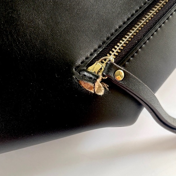 Catherine Malandrino Segolene en cuir Black Leather Hobo Bag with Tassel - Picture 8 of 8